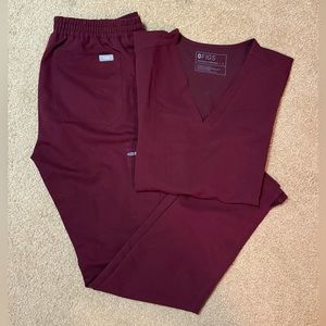 Figs Casma Scrub Top + Yola Pant Set in Burgundy